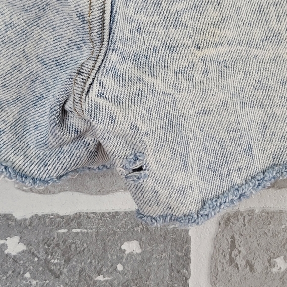 Paris Sport Club Vintage Acid Washed Cut Off Jean Shorts 80's Women's Size 5 - Picture 10 of 14